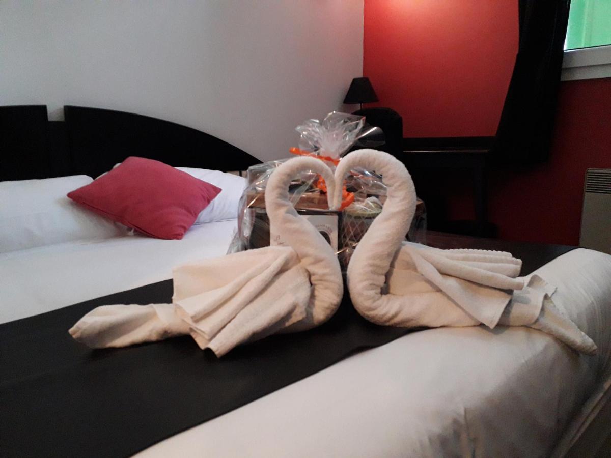 Vitrac  Auberge La Tomette, The Originals Relais מראה חיצוני תמונה