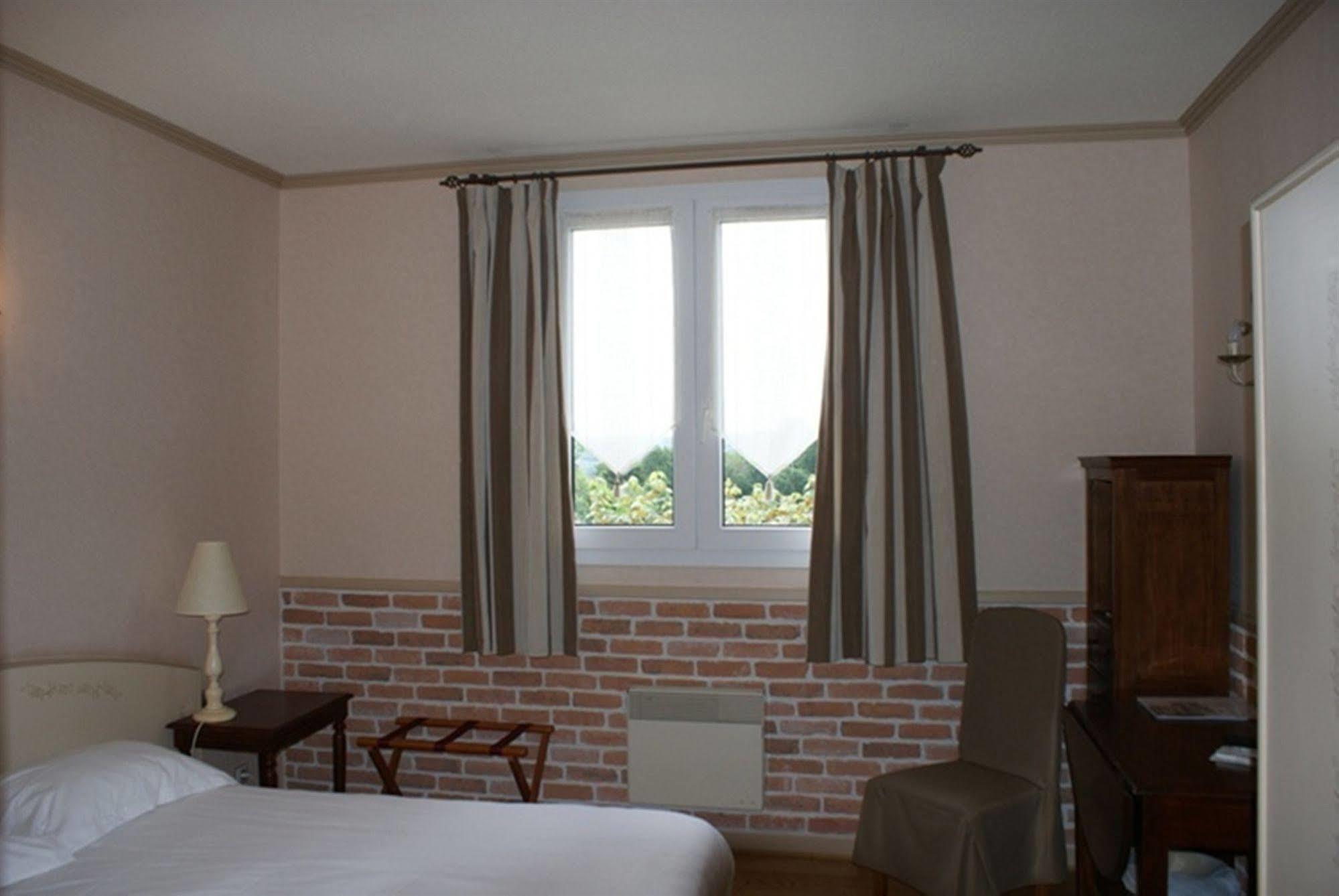 Vitrac  Auberge La Tomette, The Originals Relais מראה חיצוני תמונה