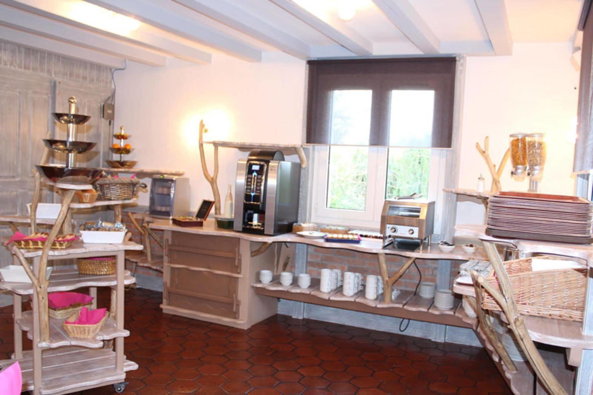 Vitrac  Auberge La Tomette, The Originals Relais מראה חיצוני תמונה